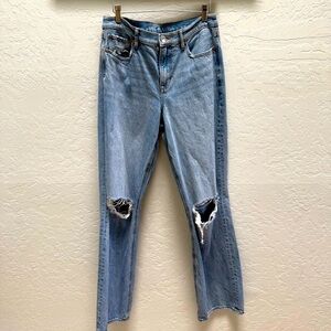American Eagle Distressed Skinny Jeans Light Wash Size 10 Long